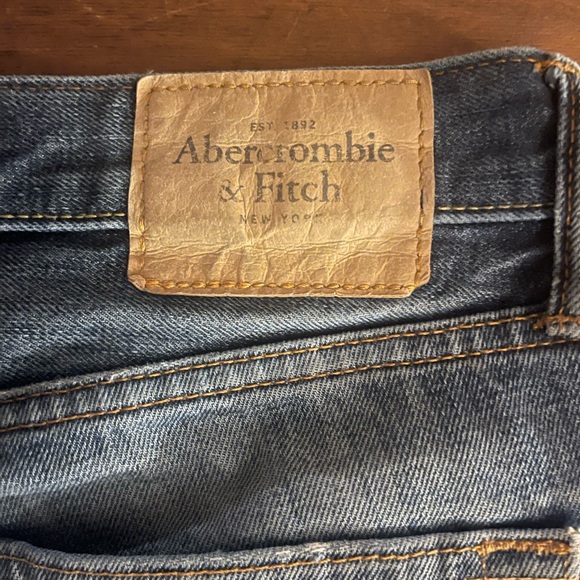 Vintage Y2K Abercrombie & Fitch Distressed Classic Straight Cut Denim Jeans - Picture 2 of 9